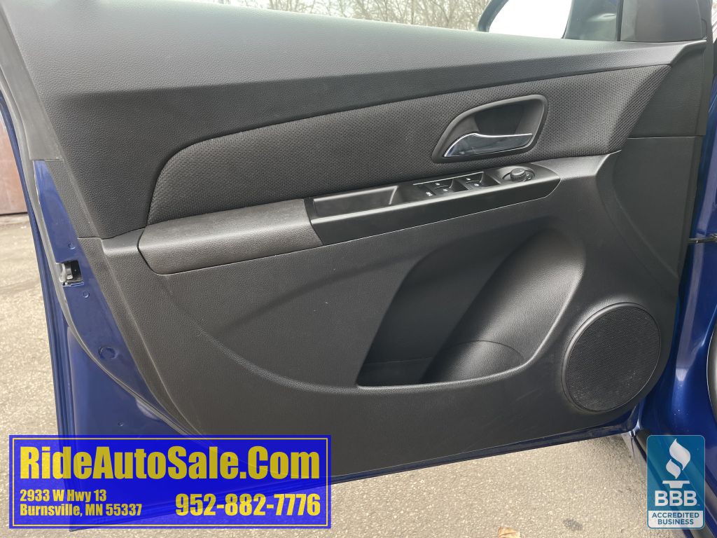 2013 Chevrolet Cruze Image 9