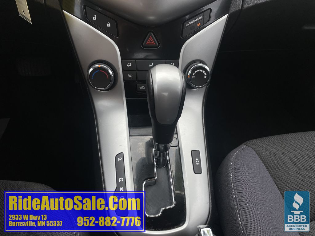 2013 Chevrolet Cruze Image 19
