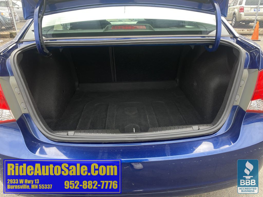 2013 Chevrolet Cruze Image 25