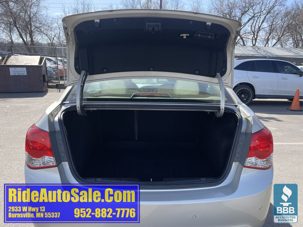 2014 Chevrolet Cruze Image 27