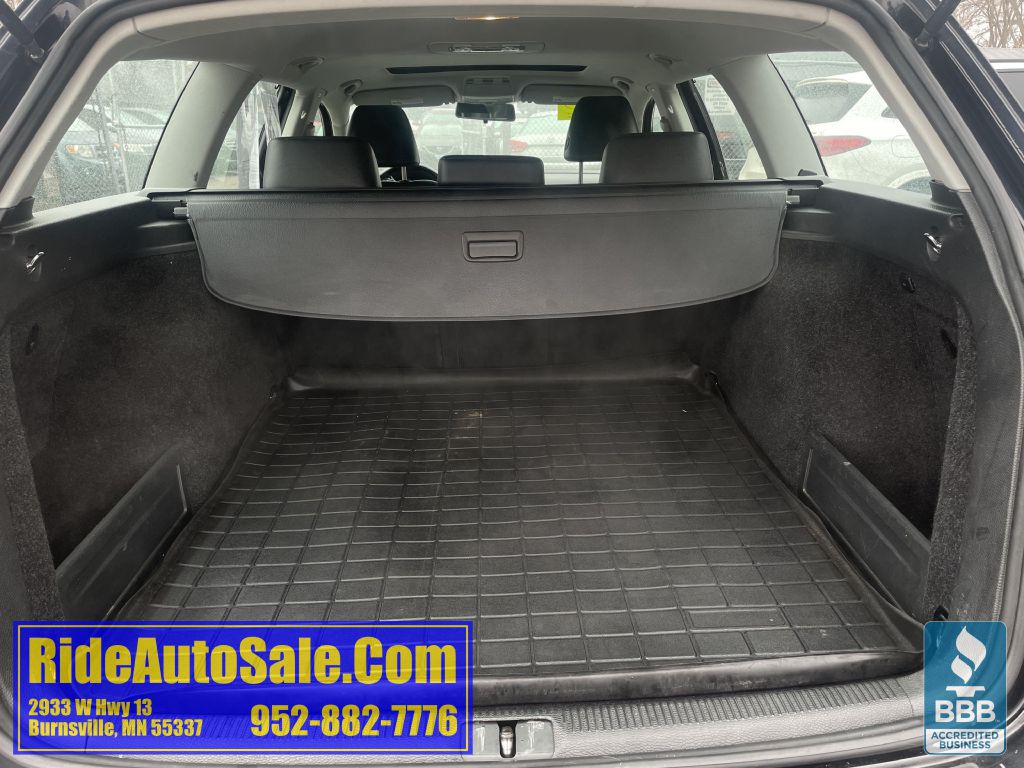 2010 Volkswagen Passat Image 22