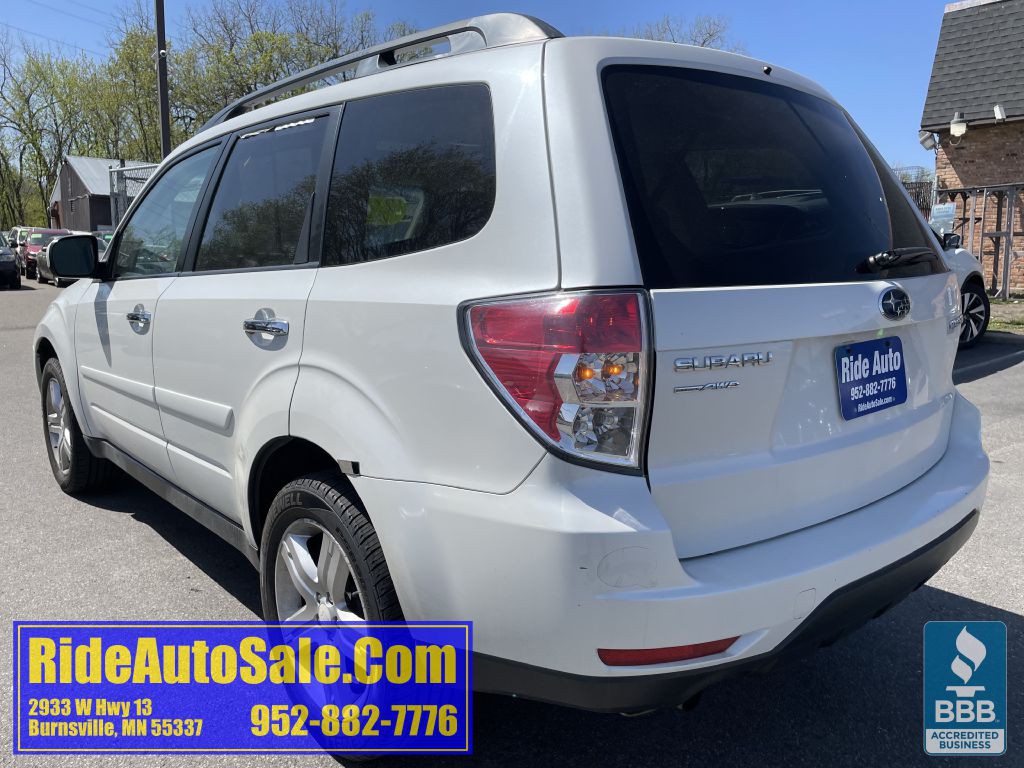 2010 Subaru Forester Image 7