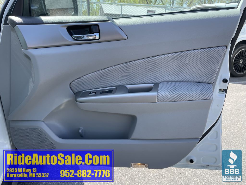 2010 Subaru Forester Image 13