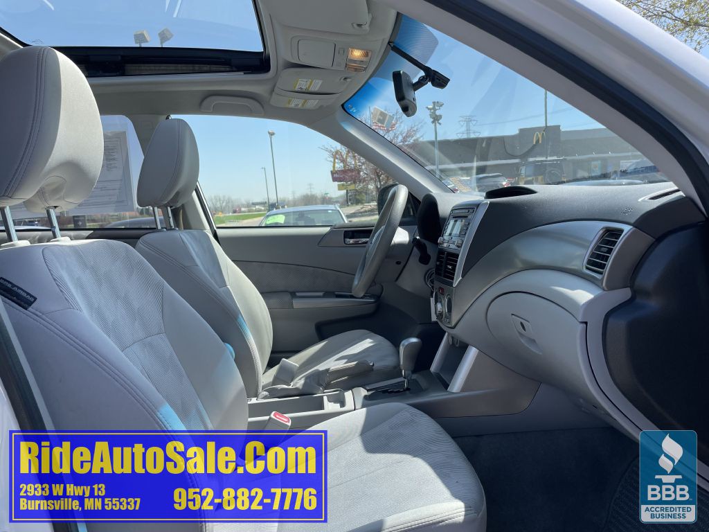 2010 Subaru Forester Image 14