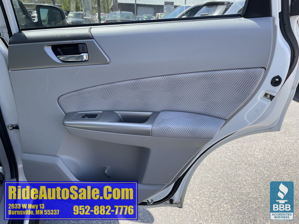 2010 Subaru Forester Image 15