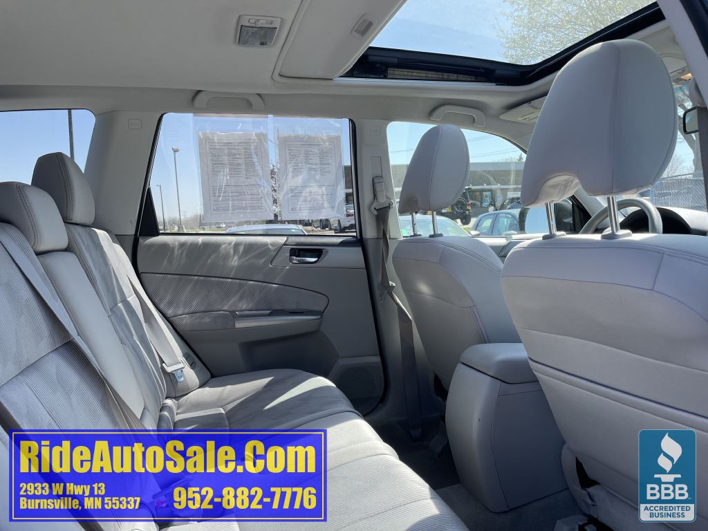 2010 Subaru Forester Image 16
