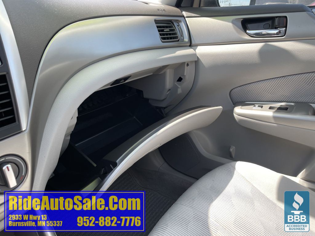 2010 Subaru Forester Image 35