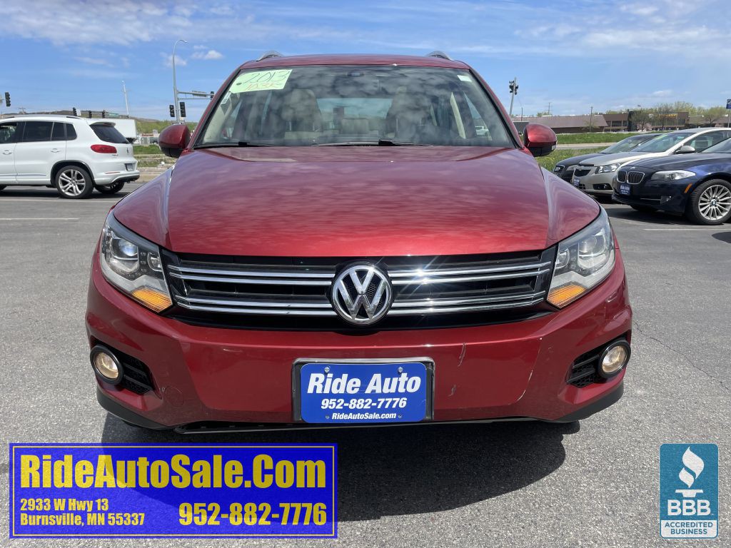 2013 Volkswagen Tiguan Image 2