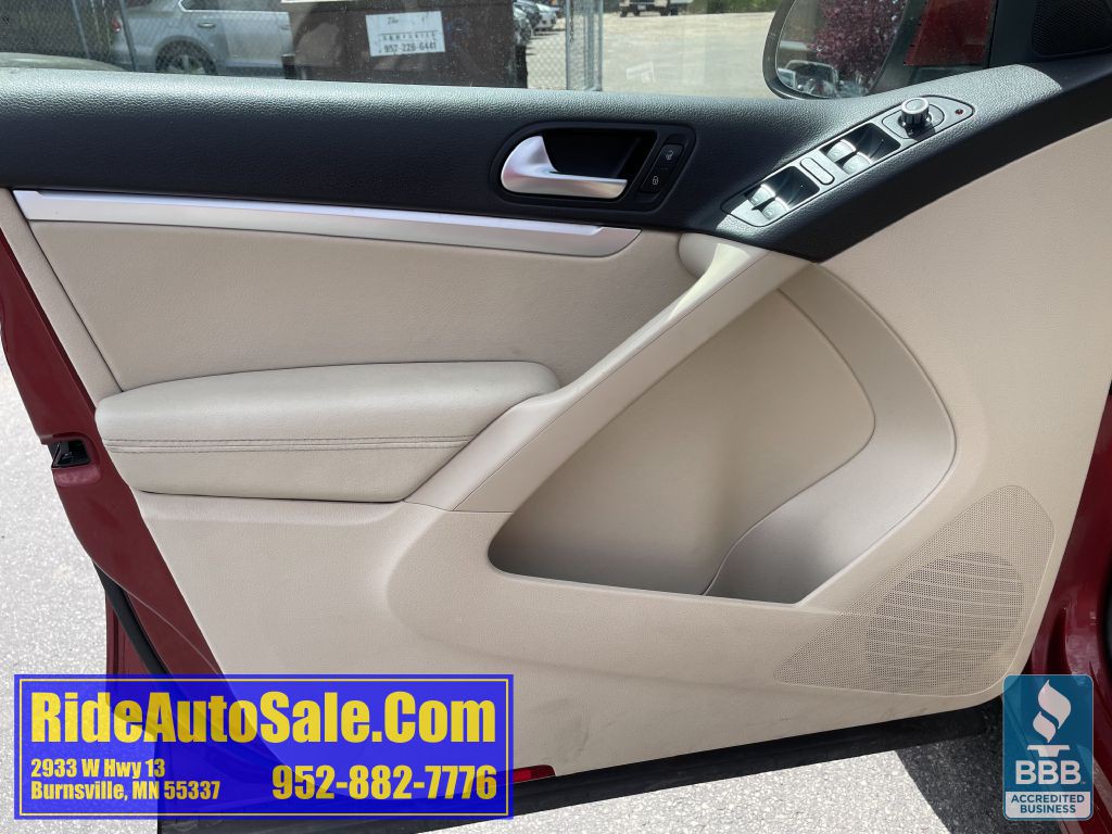 2013 Volkswagen Tiguan Image 9