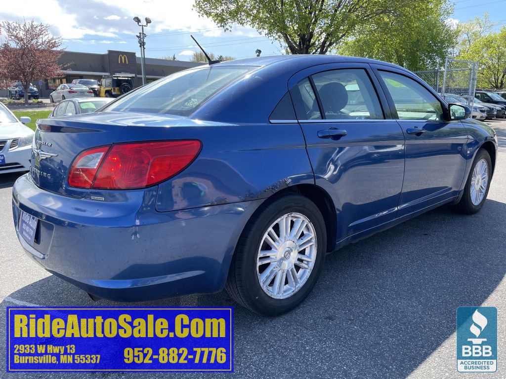 2009 Chrysler Sebring Image 5