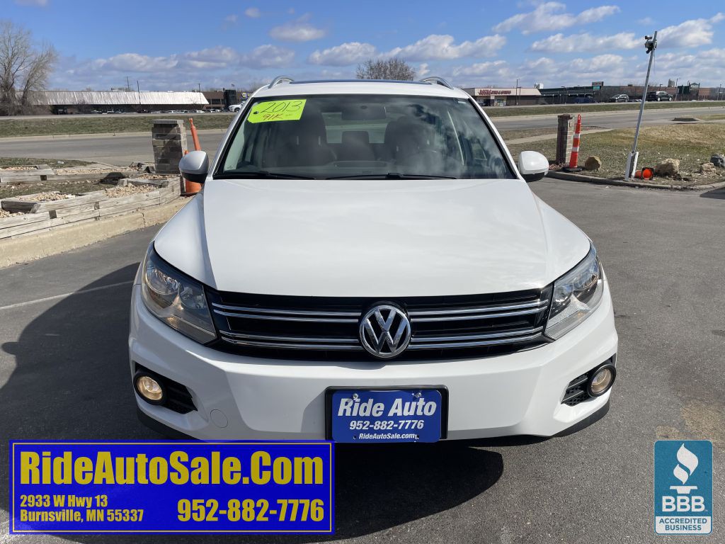2013 Volkswagen Tiguan Image 2