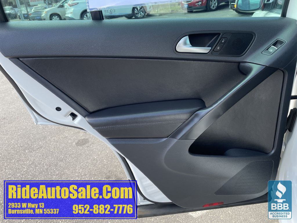 2013 Volkswagen Tiguan Image 11