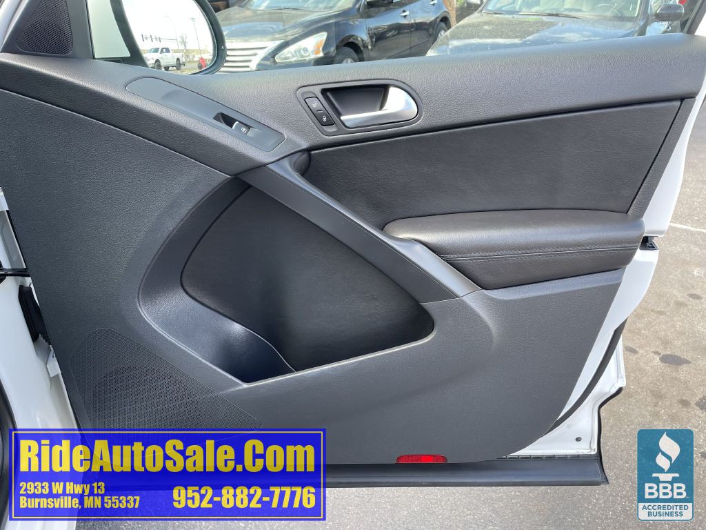 2013 Volkswagen Tiguan Image 13