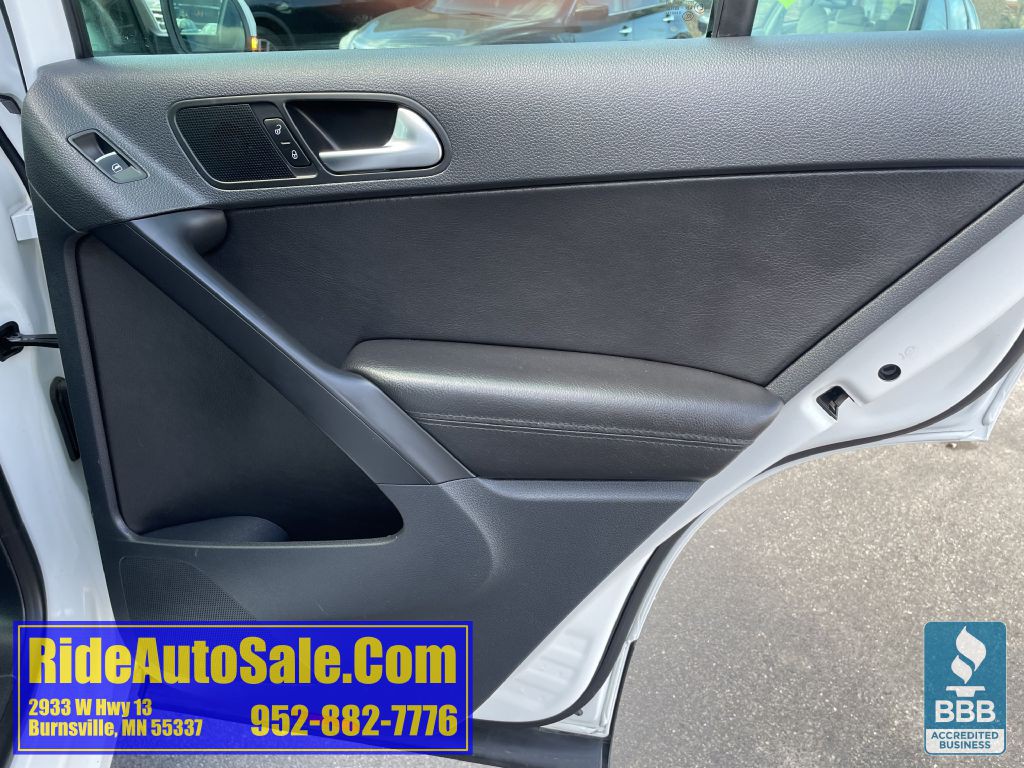 2013 Volkswagen Tiguan Image 15