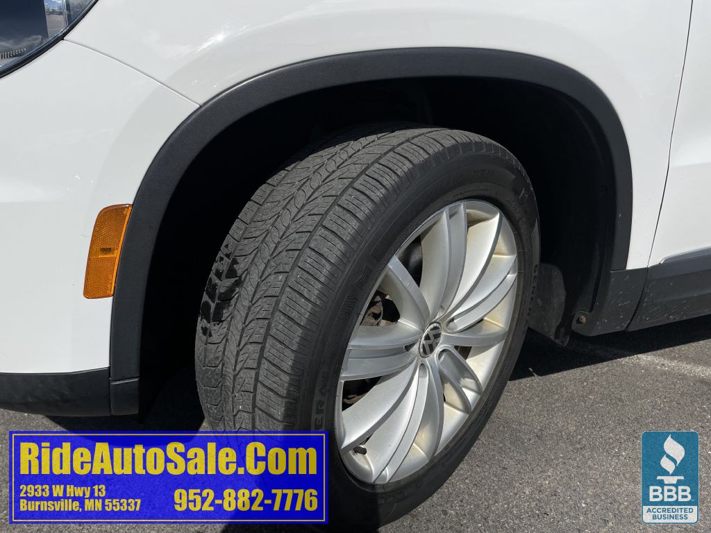 2013 Volkswagen Tiguan Image 24