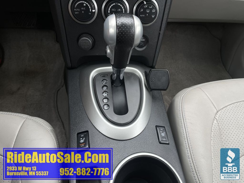 2011 Nissan Rogue Image 19