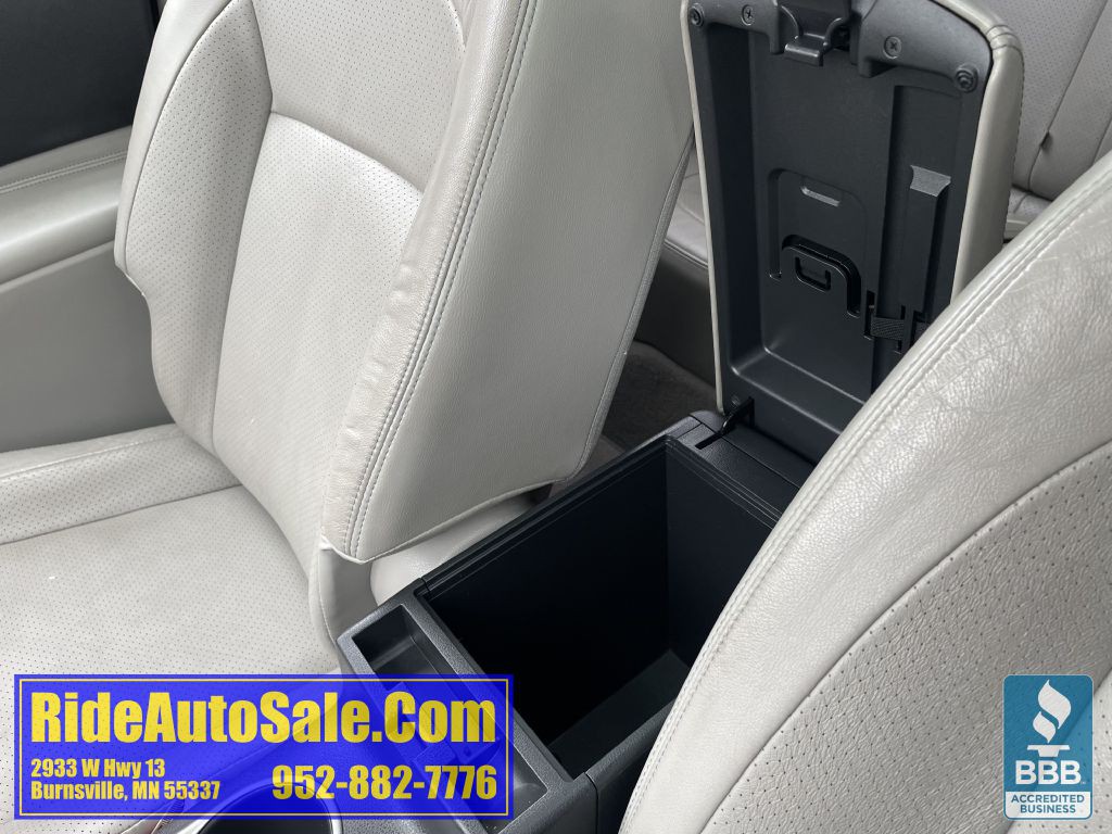 2011 Nissan Rogue Image 36