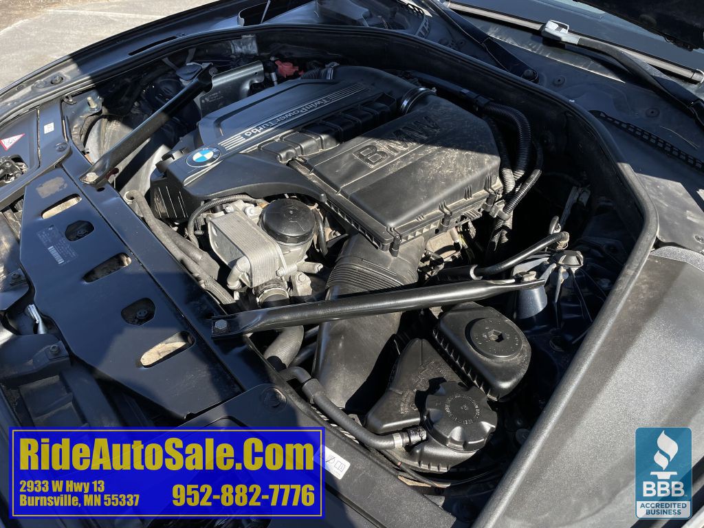 2013 BMW 5 Series Image 22