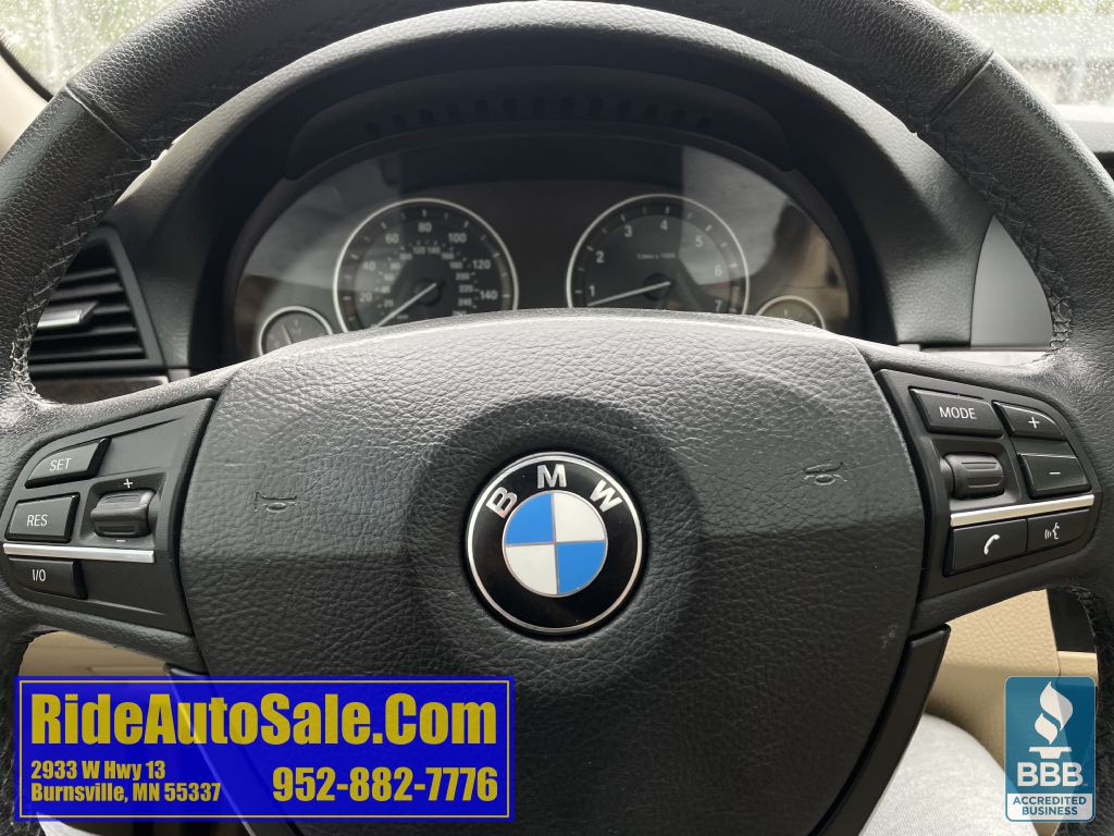 2013 BMW 5 Series Image 18