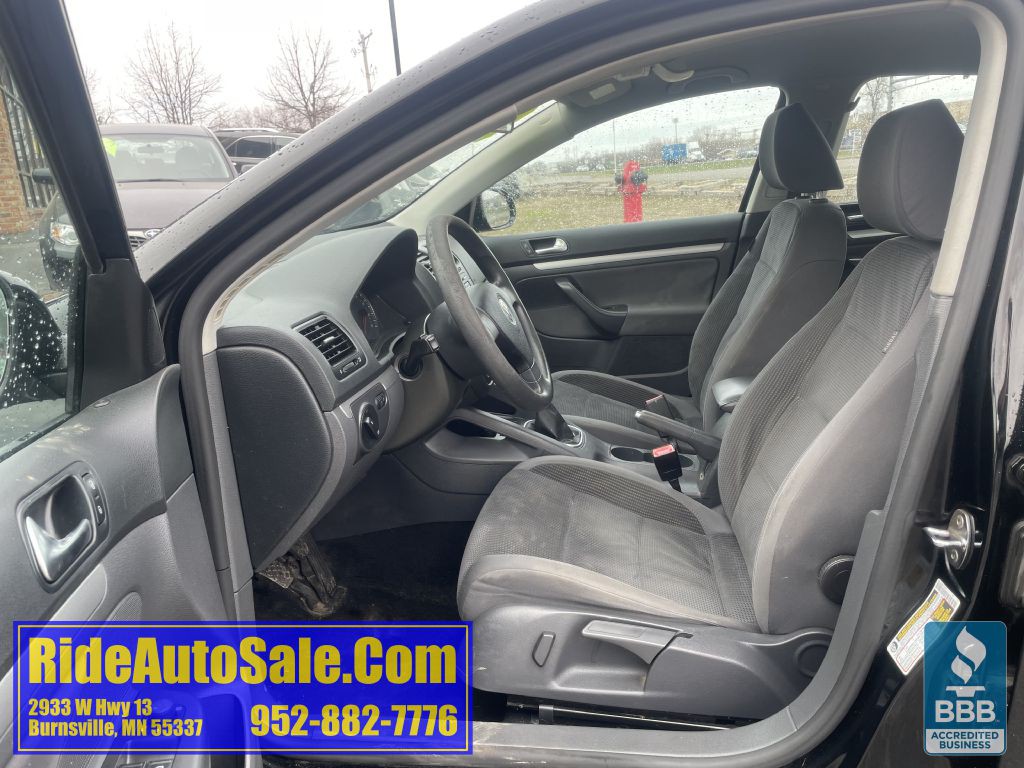 2009 Volkswagen Jetta Image 10