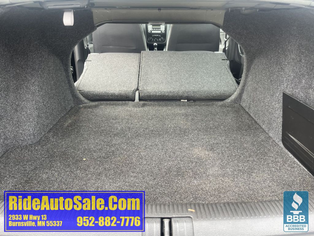 2009 Volkswagen Jetta Image 26