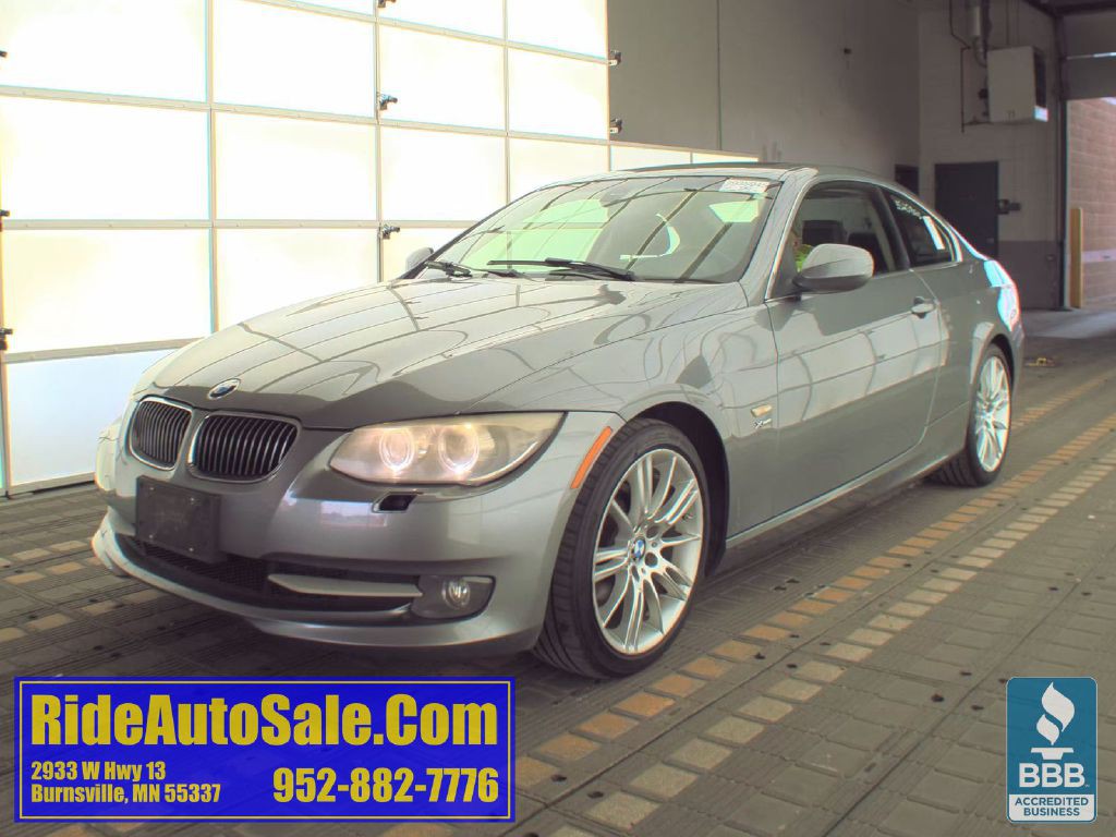 2011 BMW 3 Series 328xi
