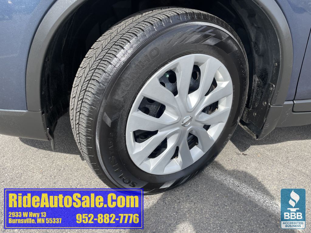 2015 Nissan Rogue Image 24