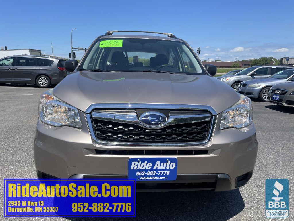 2016 Subaru Forester Image 2