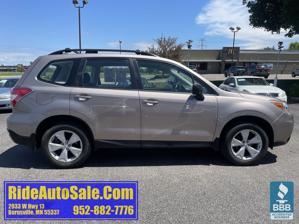 2016 Subaru Forester Image 4