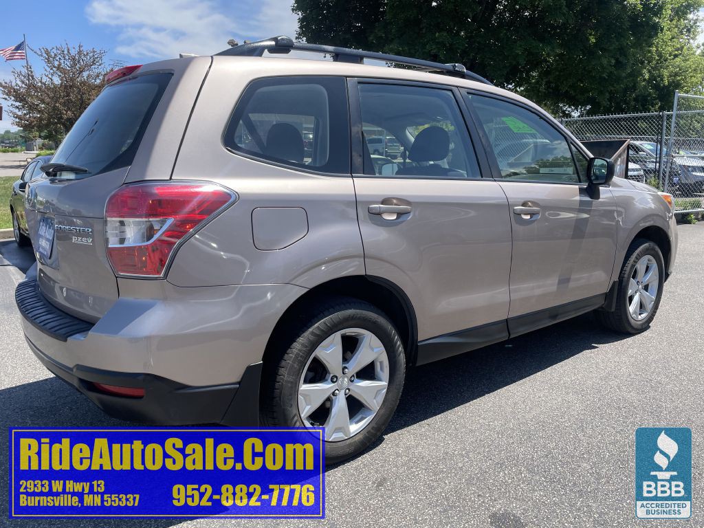 2016 Subaru Forester Image 5