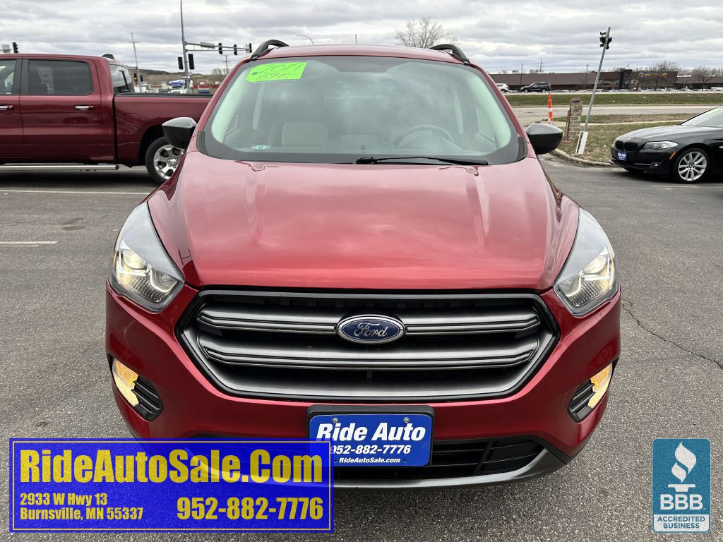 2019 Ford Escape Image 2