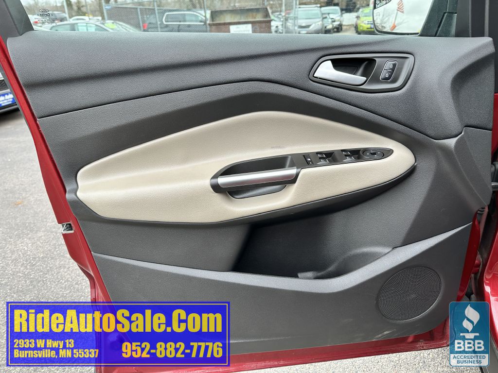2019 Ford Escape Image 9