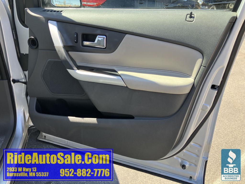 2013 Ford Edge Image 11