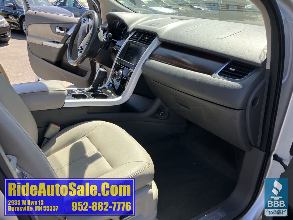 2013 Ford Edge Image 12