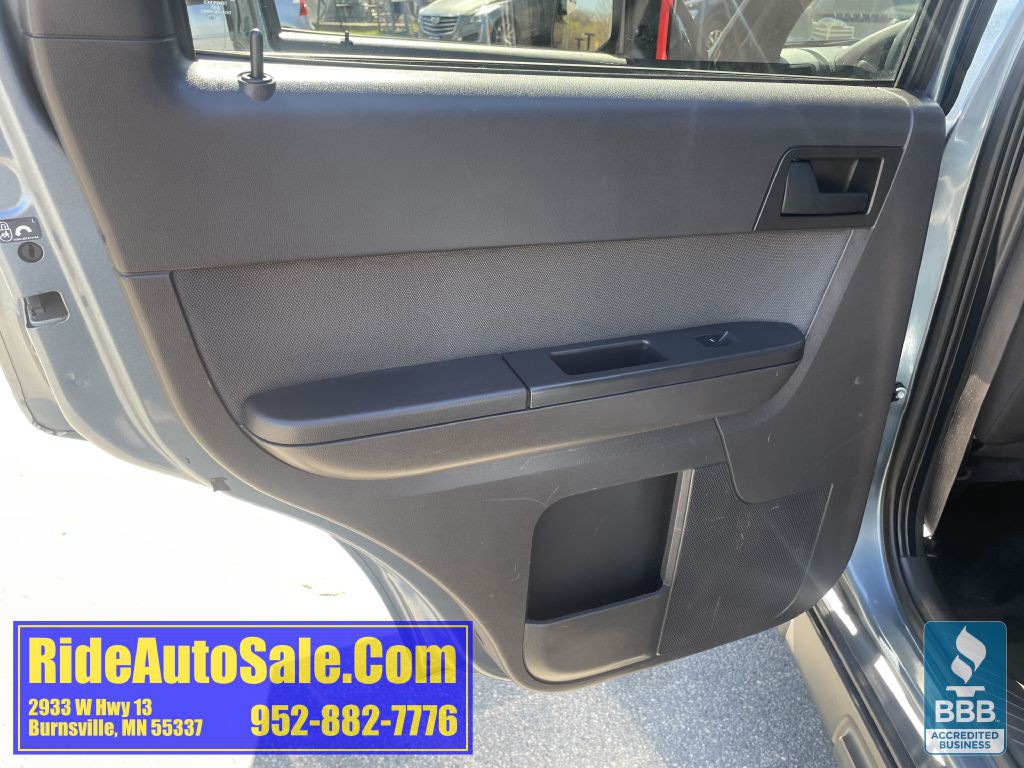 2011 Ford Escape Image 11