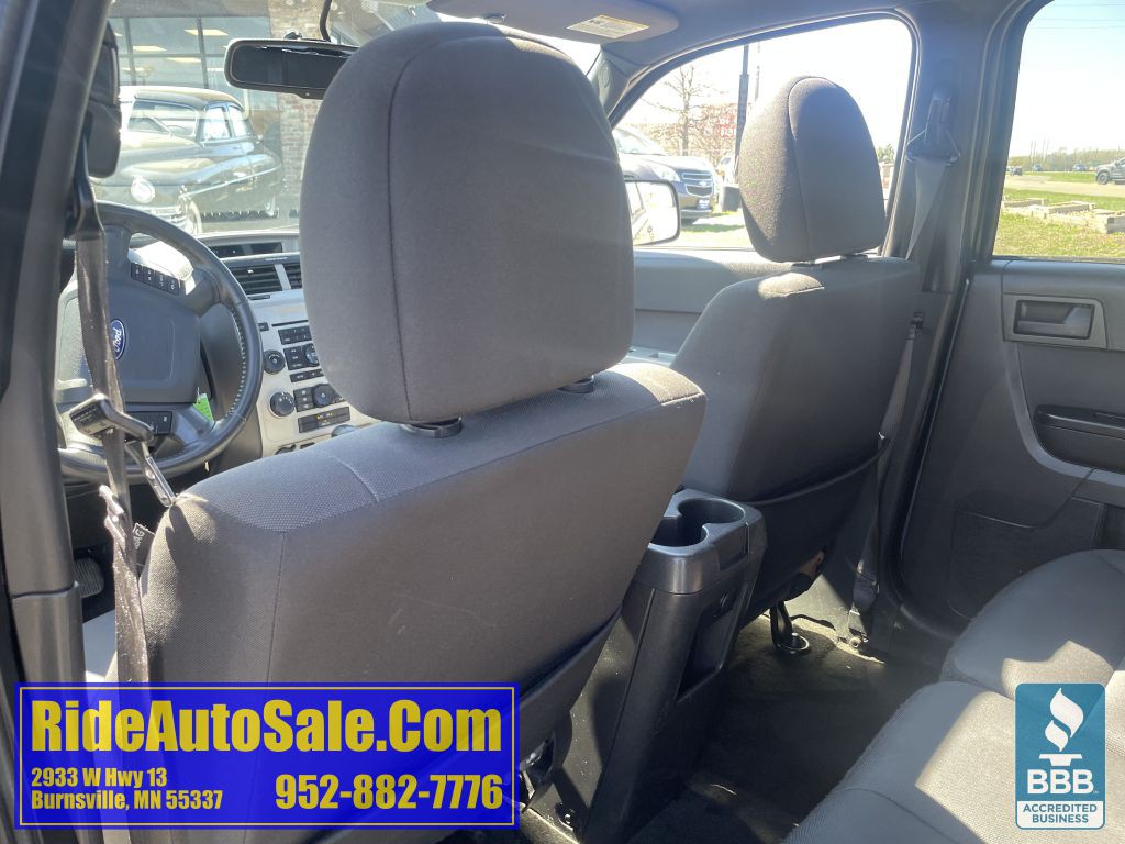 2011 Ford Escape Image 45