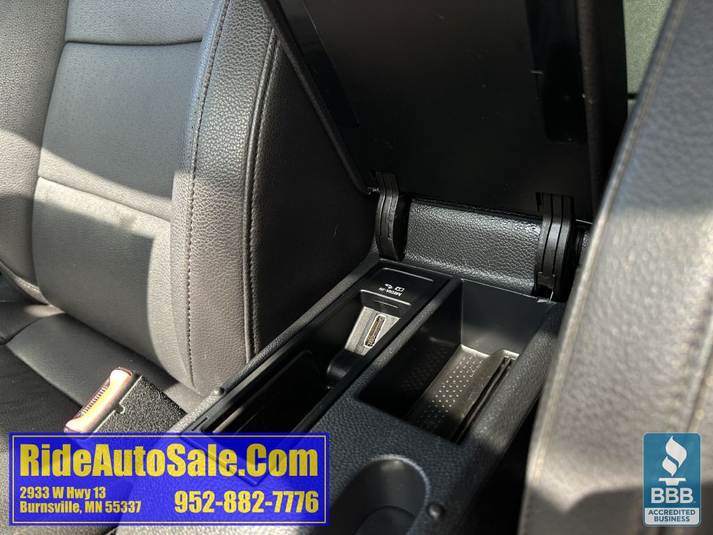 2011 Volkswagen Jetta Image 38