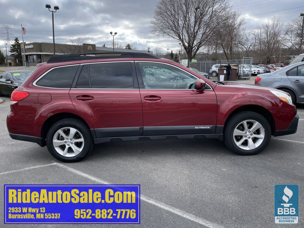 2014 Subaru Outback Image 4