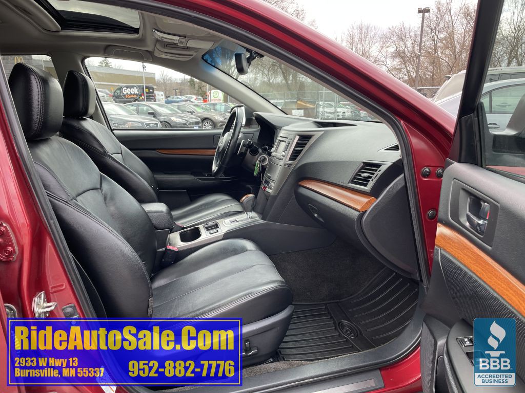 2014 Subaru Outback Image 14