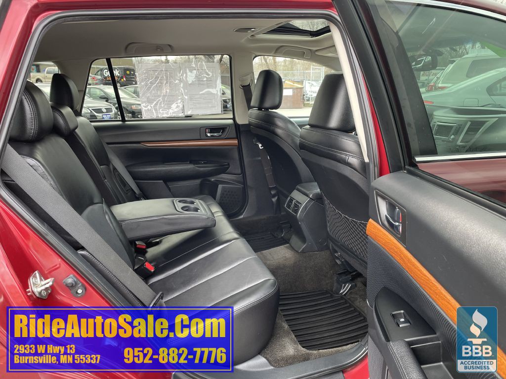 2014 Subaru Outback Image 16