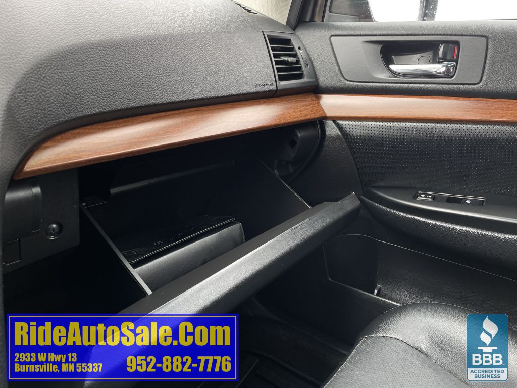 2014 Subaru Outback Image 34