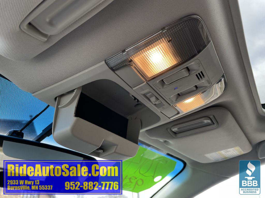 2014 Subaru Outback Image 38