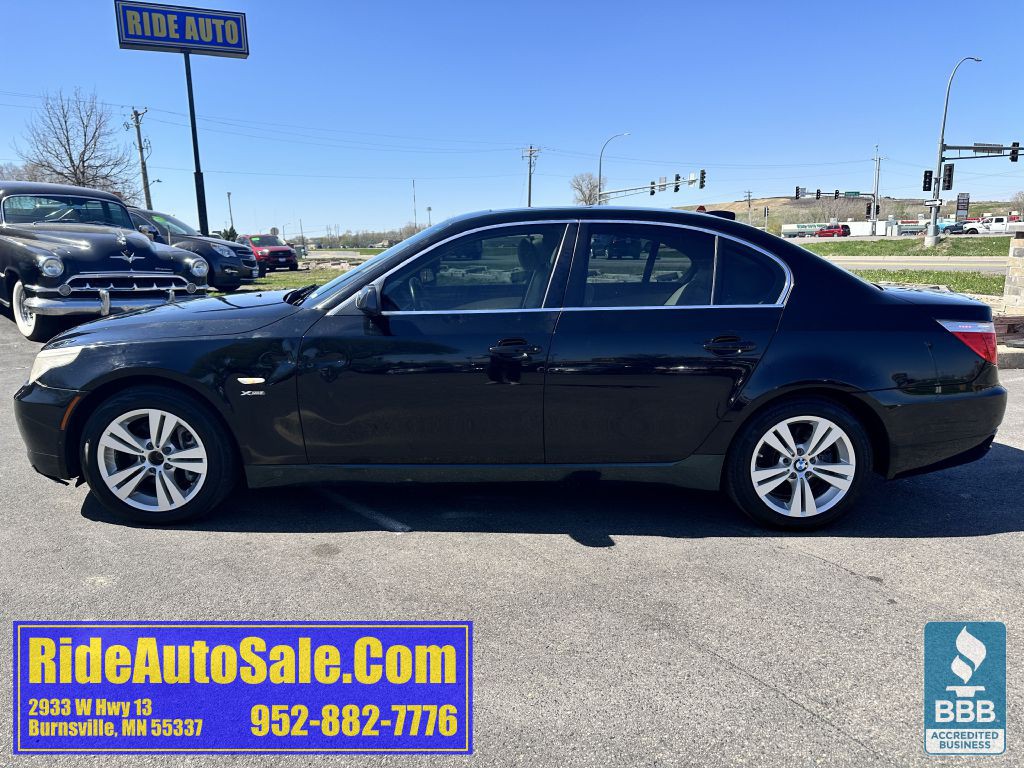2009 BMW 5 Series Image 7