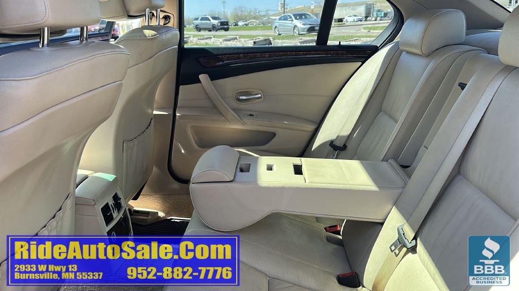 2009 BMW 5 Series Image 34