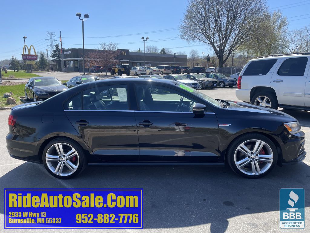 2016 Volkswagen Jetta Image 4