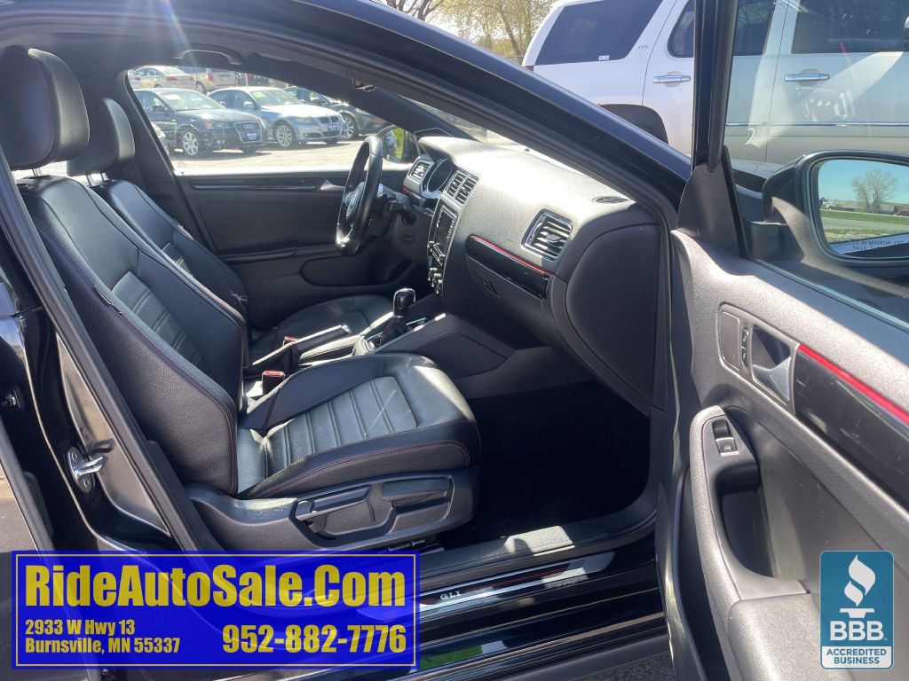 2016 Volkswagen Jetta Image 14