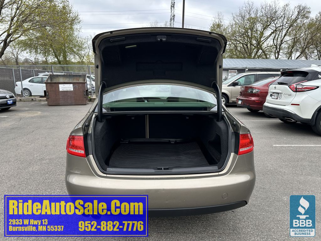 2011 Audi A4 Image 25