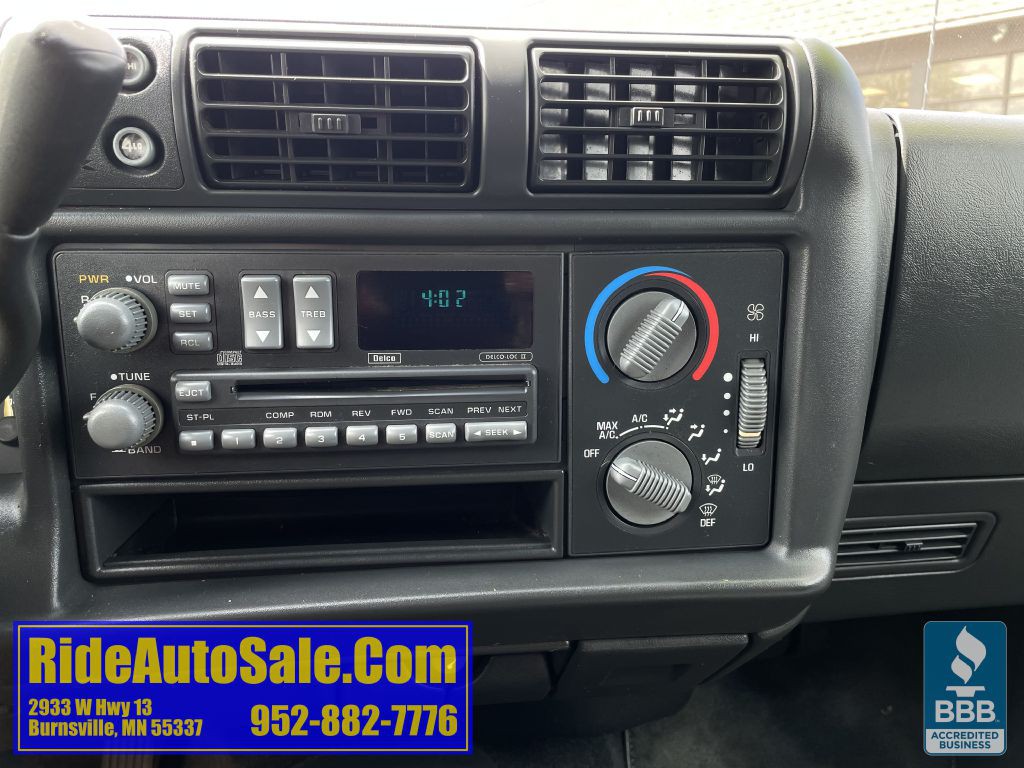 1996 Chevrolet Blazer Image 20