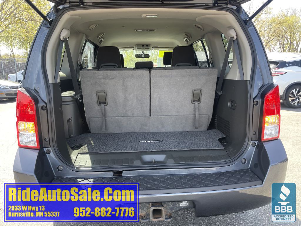 2012 Nissan Pathfinder Image 25