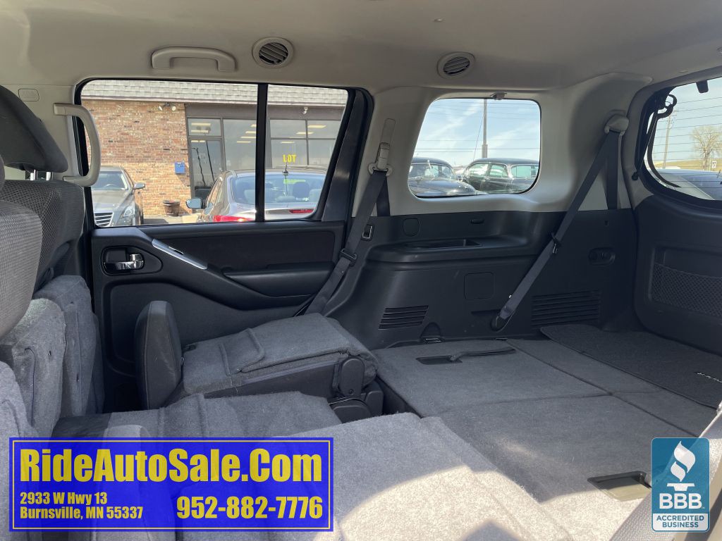 2012 Nissan Pathfinder Image 31